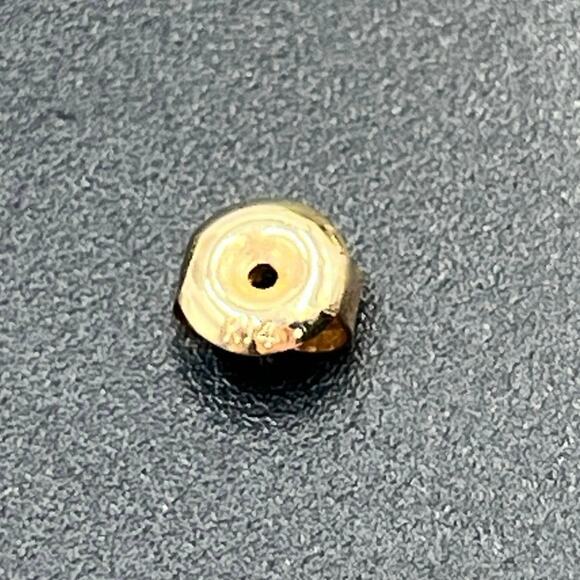 Genuine 14K Yellow Gold Japan
2.1g Stamped K14 Classic 8mm Pearl Stud Earrings - Picture 6 of 13